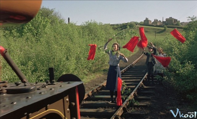 Xem Phim Lũ Trẻ Đường Tàu - The Railway Children - Vkool.Net - Ảnh 2