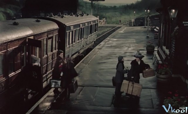 Xem Phim Lũ Trẻ Đường Tàu - The Railway Children - Vkool.Net - Ảnh 4
